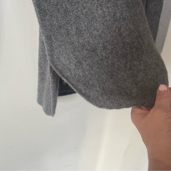 Lord & Taylor Gray Two Tone Tunic Cashmere Sweater S - Picture 4 of 6